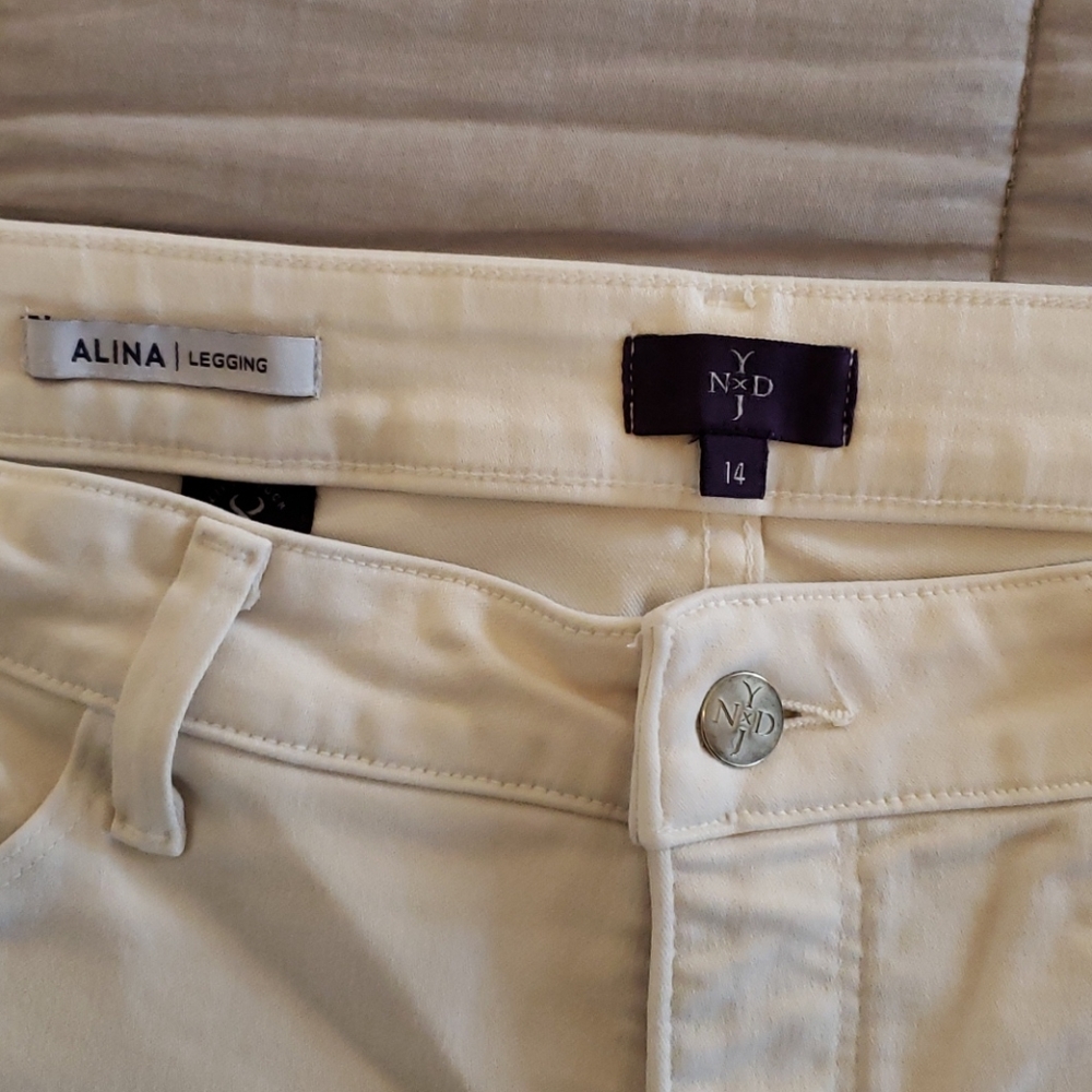 NYDJ Cream Alina jeans size 14